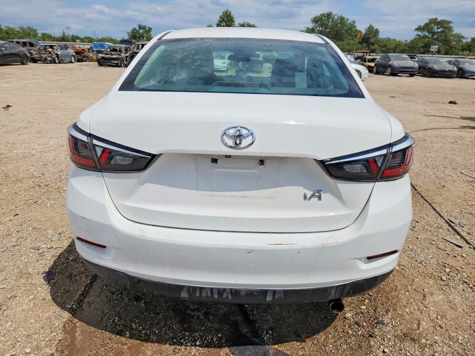 2017 TOYOTA YARIS IA BASE — Фото 6 из 13