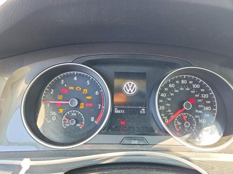 2017 VOLKSWAGEN GOLF ALLTRACK S — Фото 9 из 12
