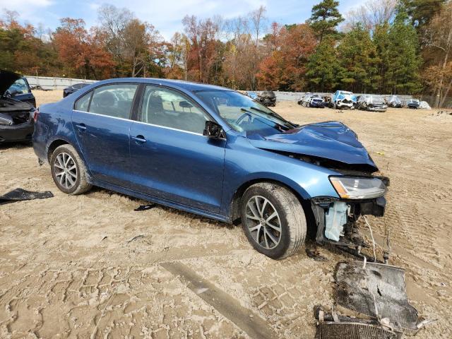 2017 VOLKSWAGEN JETTA SE — Фото 4 из 12