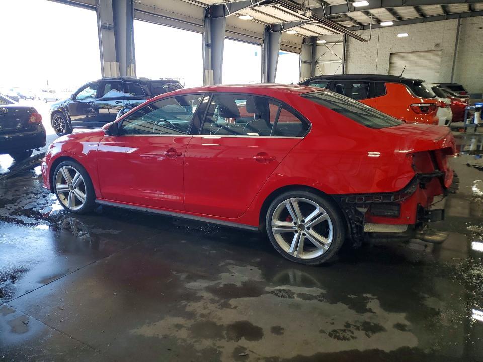 2017 VOLKSWAGEN JETTA GLI — Фото 2 из 12
