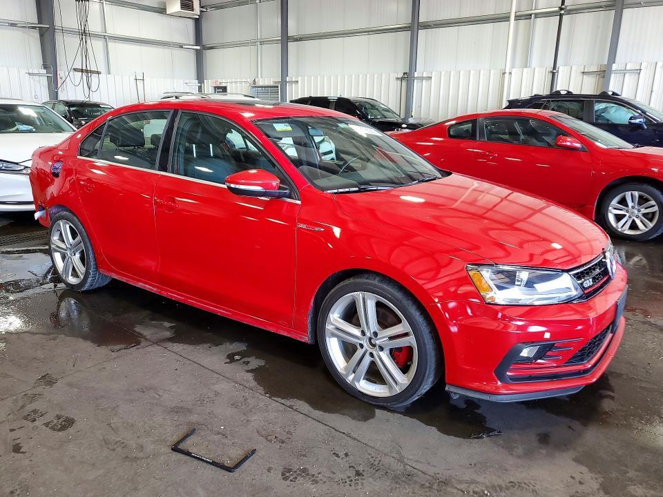 2017 VOLKSWAGEN JETTA GLI — Фото 4 из 12