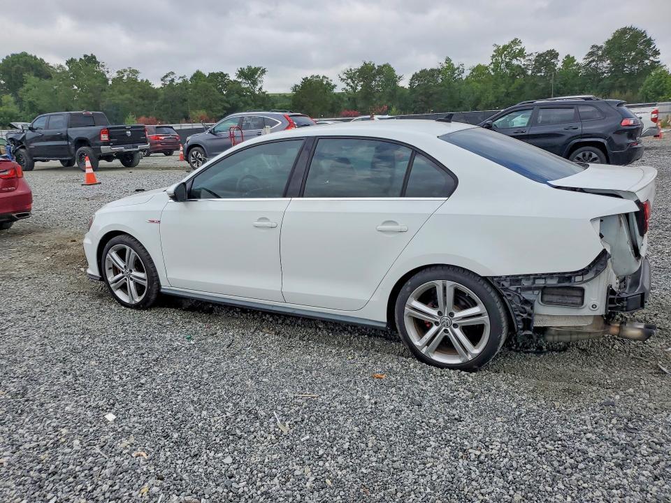 2017 VOLKSWAGEN JETTA GLI — Фото 2 из 13