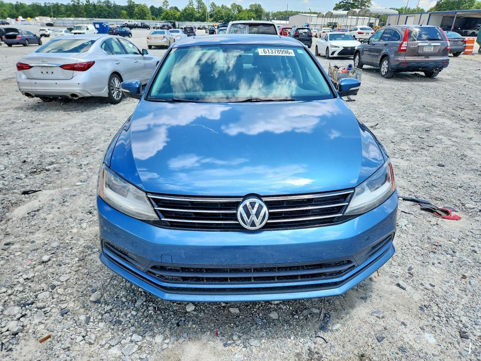 2017 VOLKSWAGEN JETTA SE — Фото 5 из 12