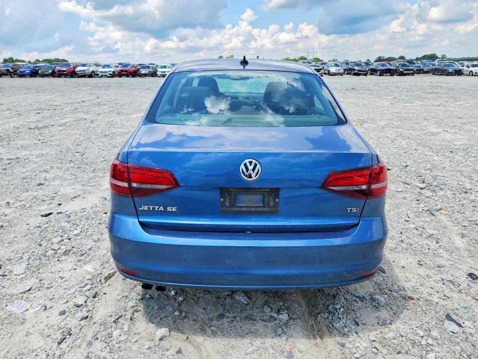 2017 VOLKSWAGEN JETTA SE — Фото 6 из 12