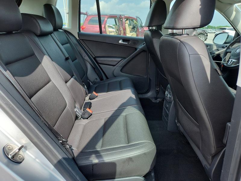 2017 VOLKSWAGEN TIGUAN 2.0T/2.0T S — Фото 11 из 13