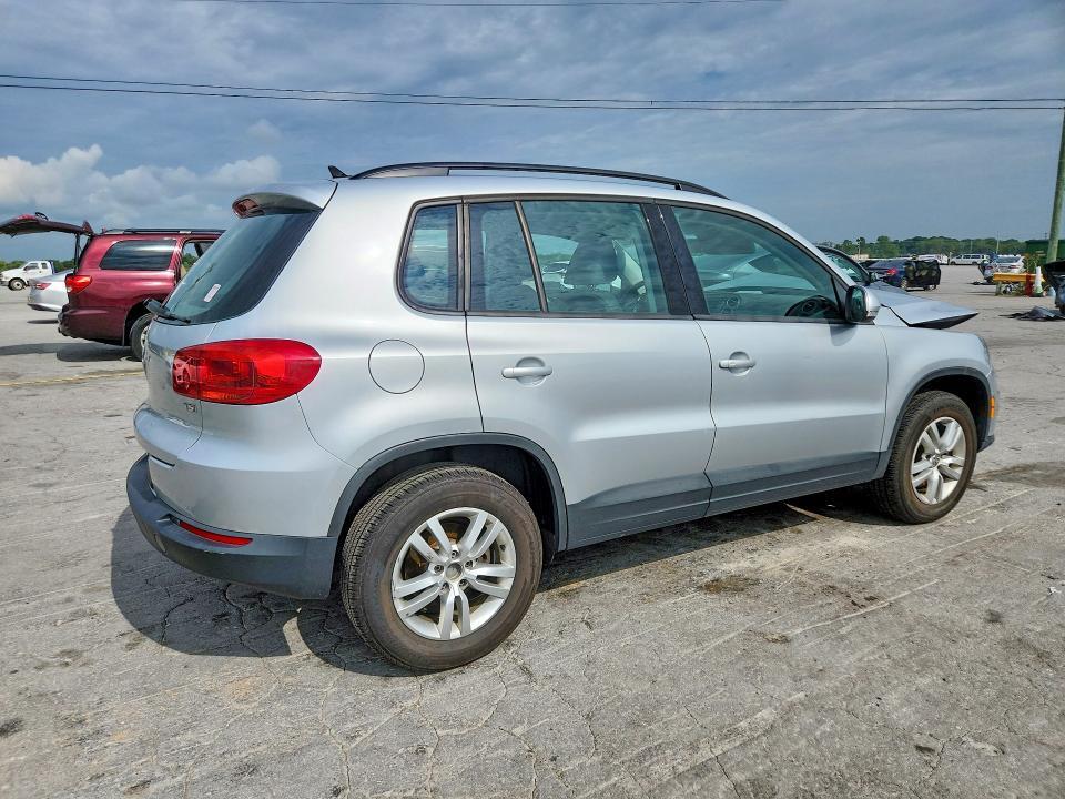 2017 VOLKSWAGEN TIGUAN 2.0T/2.0T S — Фото 3 из 13