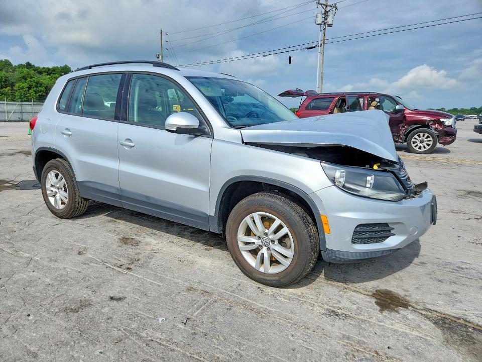 2017 VOLKSWAGEN TIGUAN 2.0T/2.0T S — Фото 4 из 13