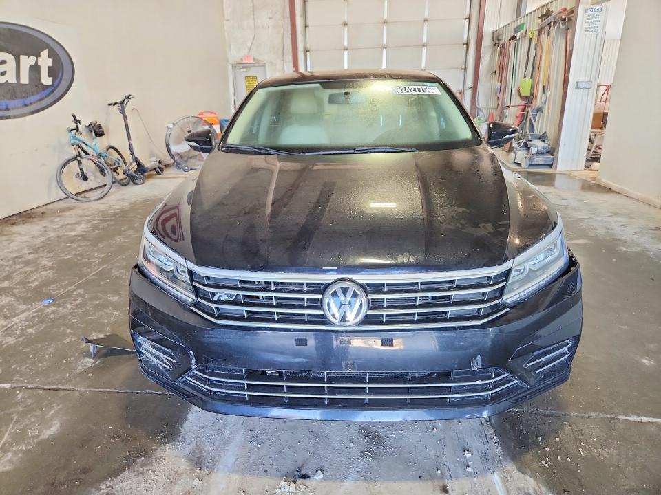 2017 VOLKSWAGEN PASSAT R-LINE — Фото 5 из 12