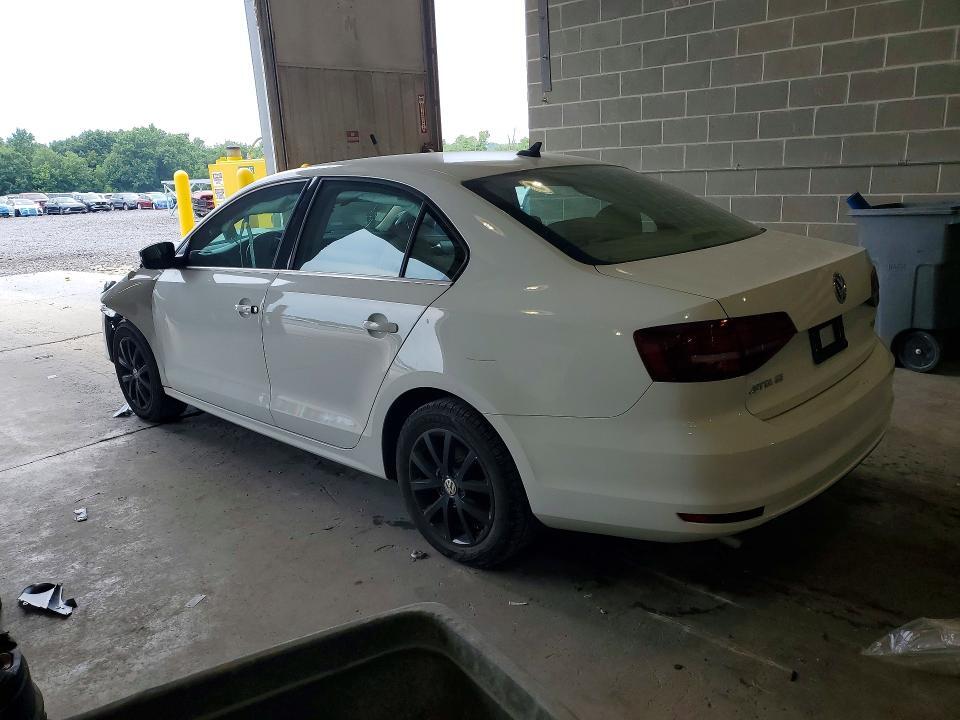 2017 VOLKSWAGEN JETTA SE — Фото 2 из 12