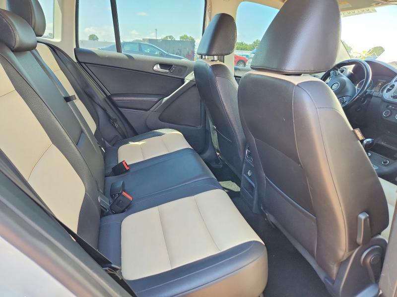 2017 VOLKSWAGEN TIGUAN S — Фото 11 из 14