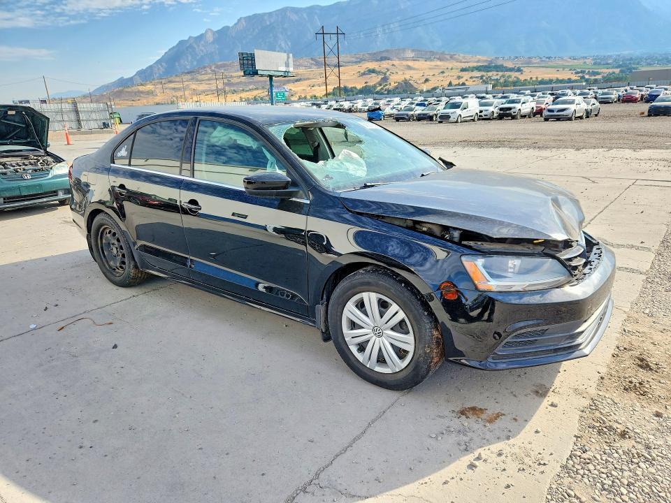 2017 VOLKSWAGEN JETTA S — Фото 4 из 12