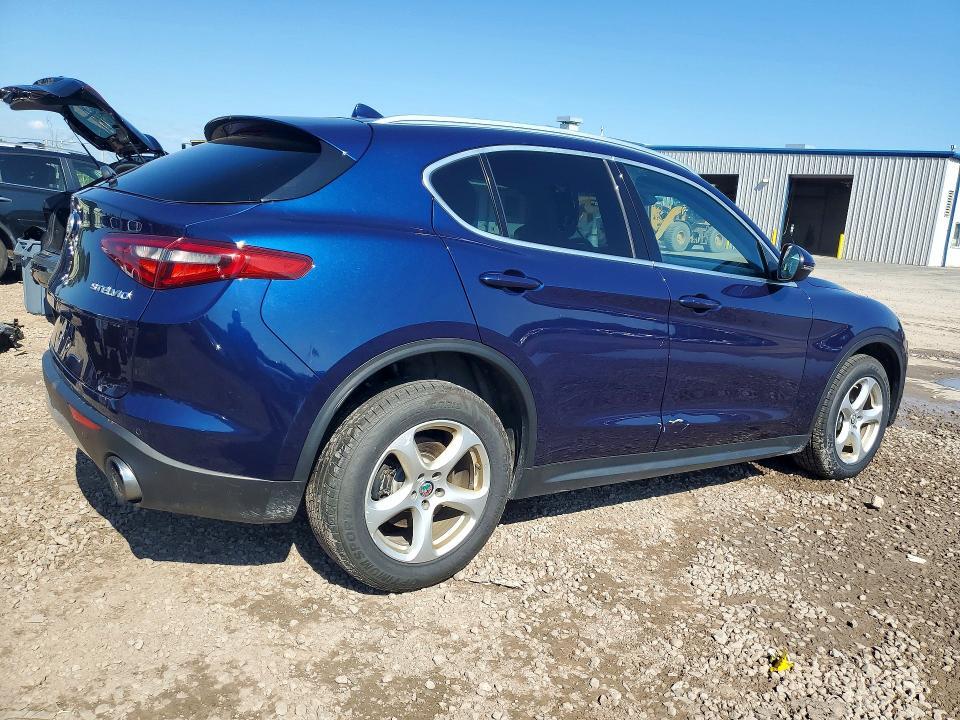 2018 ALFA ROMEO STELVIO — Фото 3 из 13