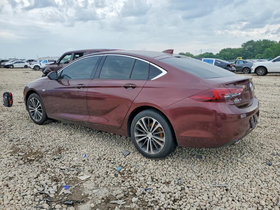 2018 BUICK REGAL ESSENCE — Фото 2 из 12