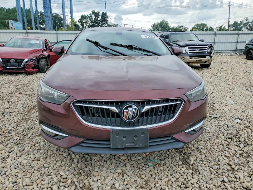 2018 BUICK REGAL ESSENCE — Фото 5 из 12