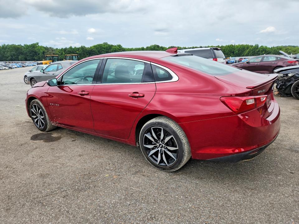 2018 CHEVROLET MALIBU LT — Фото 2 из 12