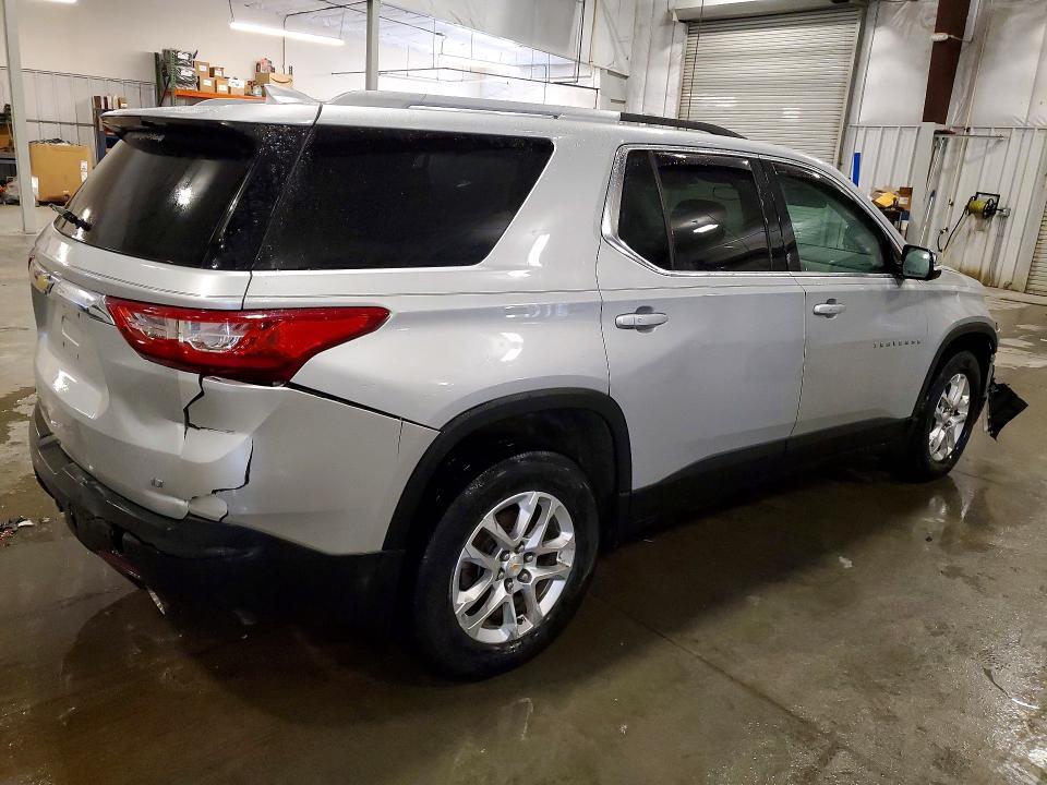 2018 CHEVROLET TRAVERSE LT — Фото 3 из 13