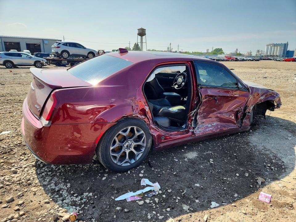 2018 CHRYSLER 300 S — Фото 3 из 13