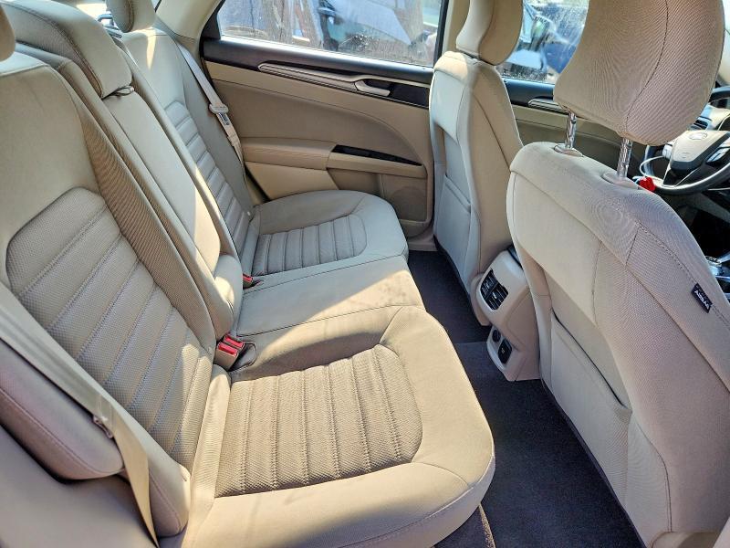 2018 FORD FUSION SE HYBRID — Фото 10 из 12