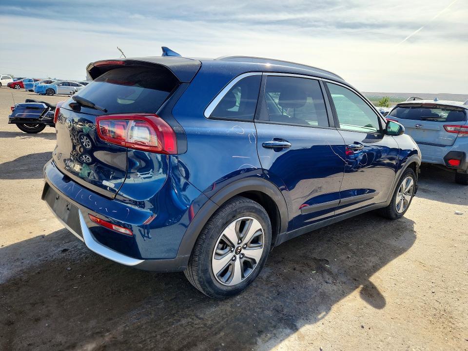 2018 KIA NIRO LX — Фото 3 из 13