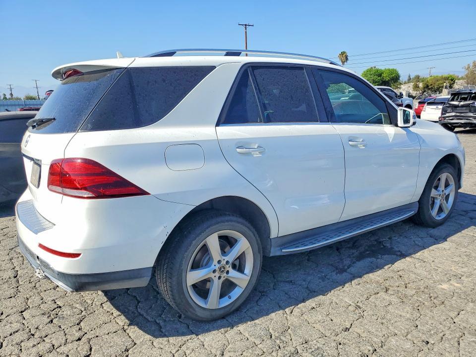 2018 MERCEDES-BENZ GLE 350 — Фото 3 из 13