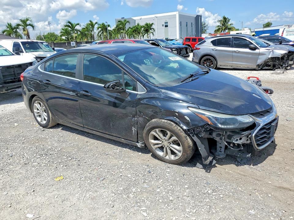 2019 CHEVROLET CRUZE — Фото 4 из 12
