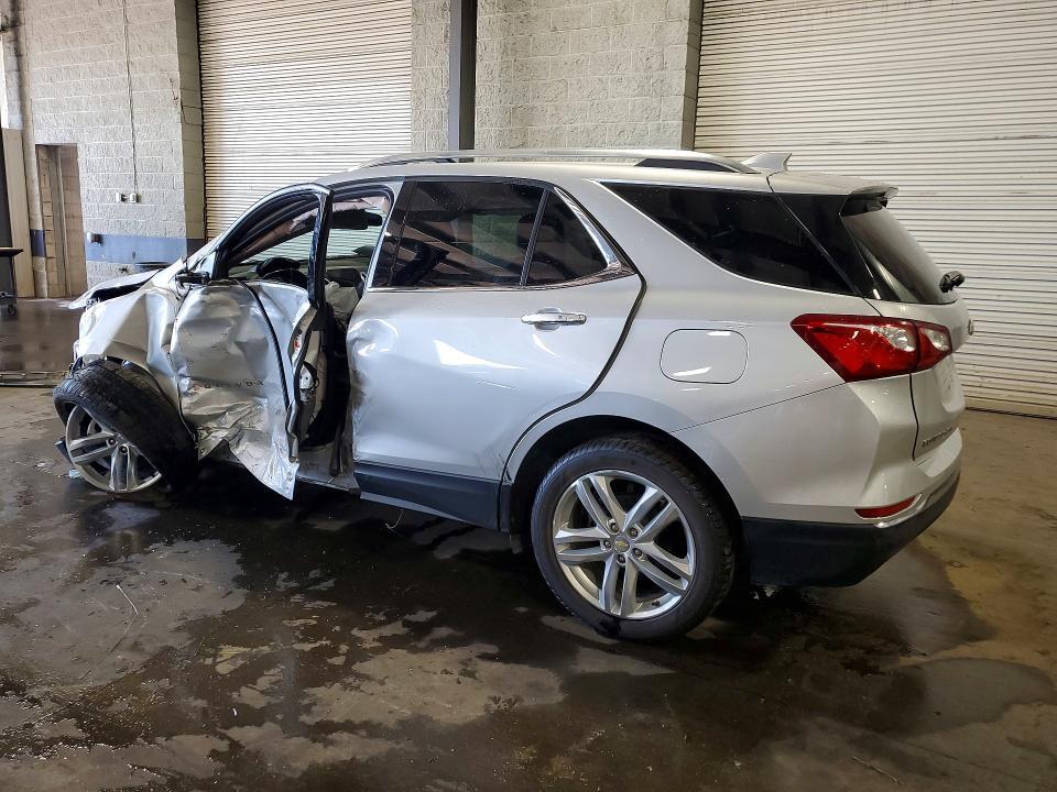 2GNAXYEX4K6230341 2019 CHEVROLET EQUINOX photo no. 2