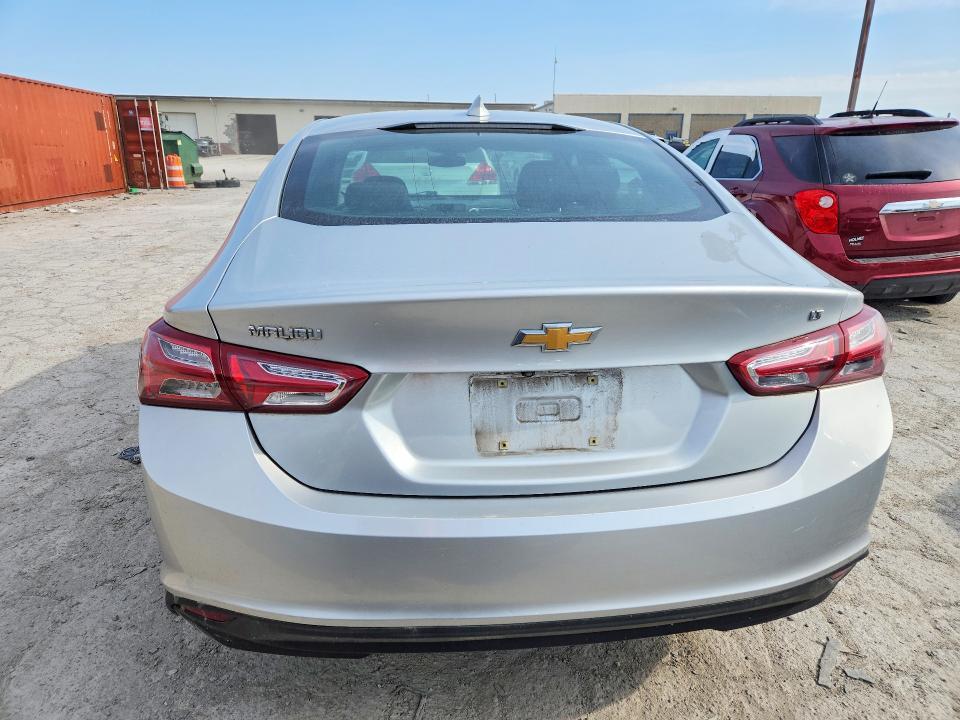 2019 CHEVROLET MALIBU LT — Фото 6 из 12