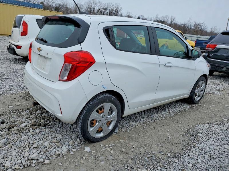 KL8CB6SA4KC796469 2019 CHEVROLET SPARK photo no. 3