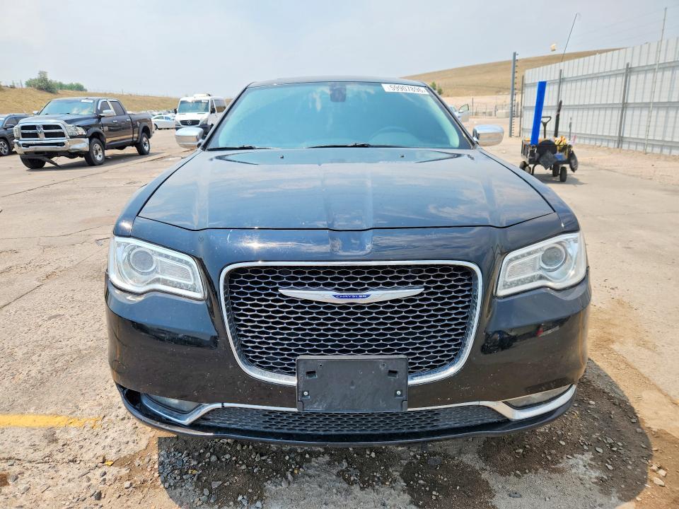 2019 CHRYSLER 300 LIMITED — Фото 5 из 12