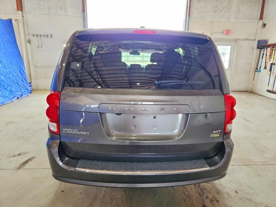 2019 DODGE GRAND CARAVAN SXT — Фото 6 из 12