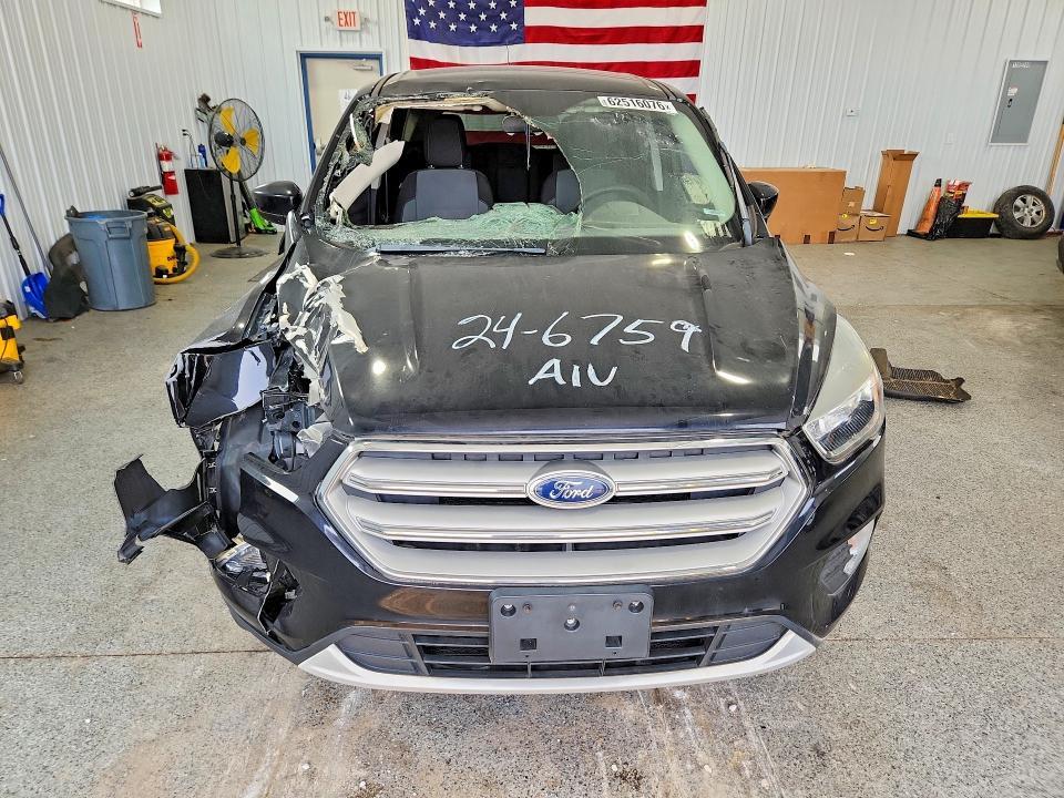 1FMCU0GD4KUB72808 2019 FORD ESCAPE photo no. 5