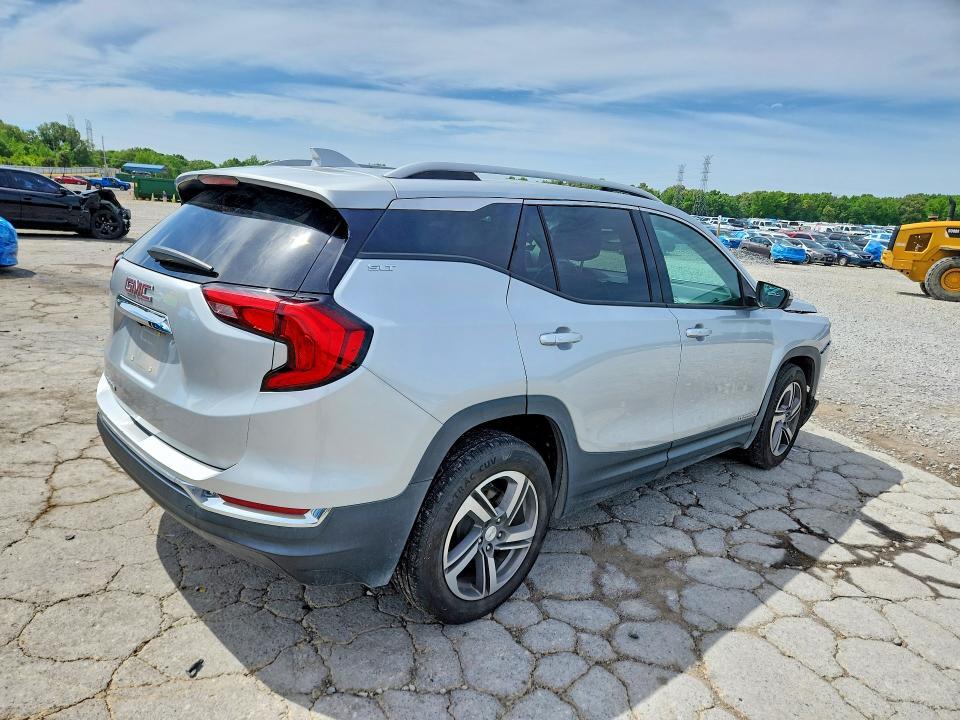 2019 GMC TERRAIN SLT — Фото 3 из 13