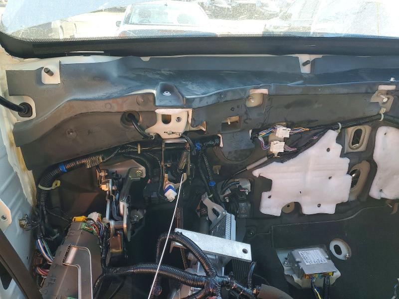 5FNYF6H03KB004265 2019 HONDA PILOT photo no. 9
