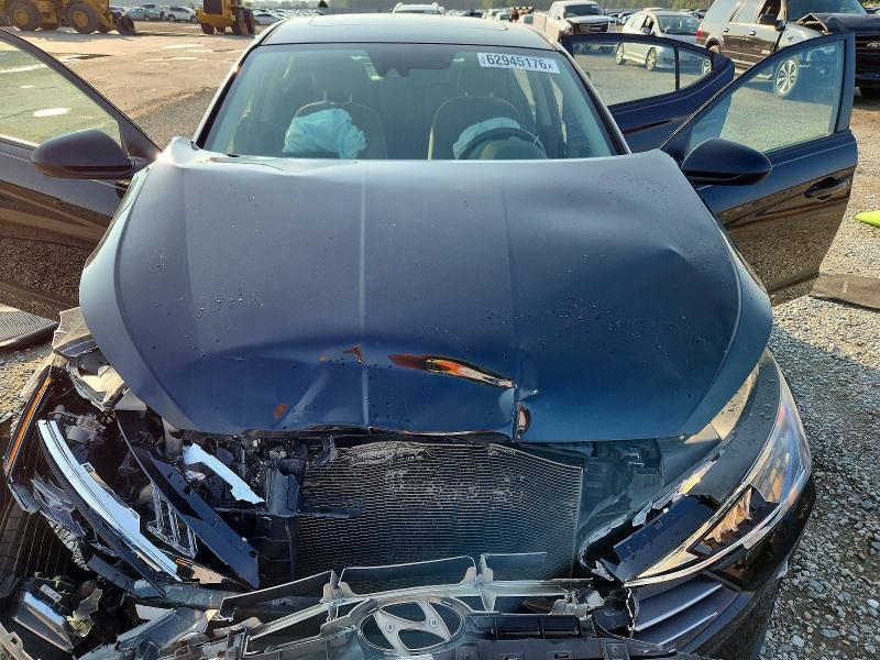 2019 HYUNDAI ELANTRA VALUE EDITION — Фото 11 из 12