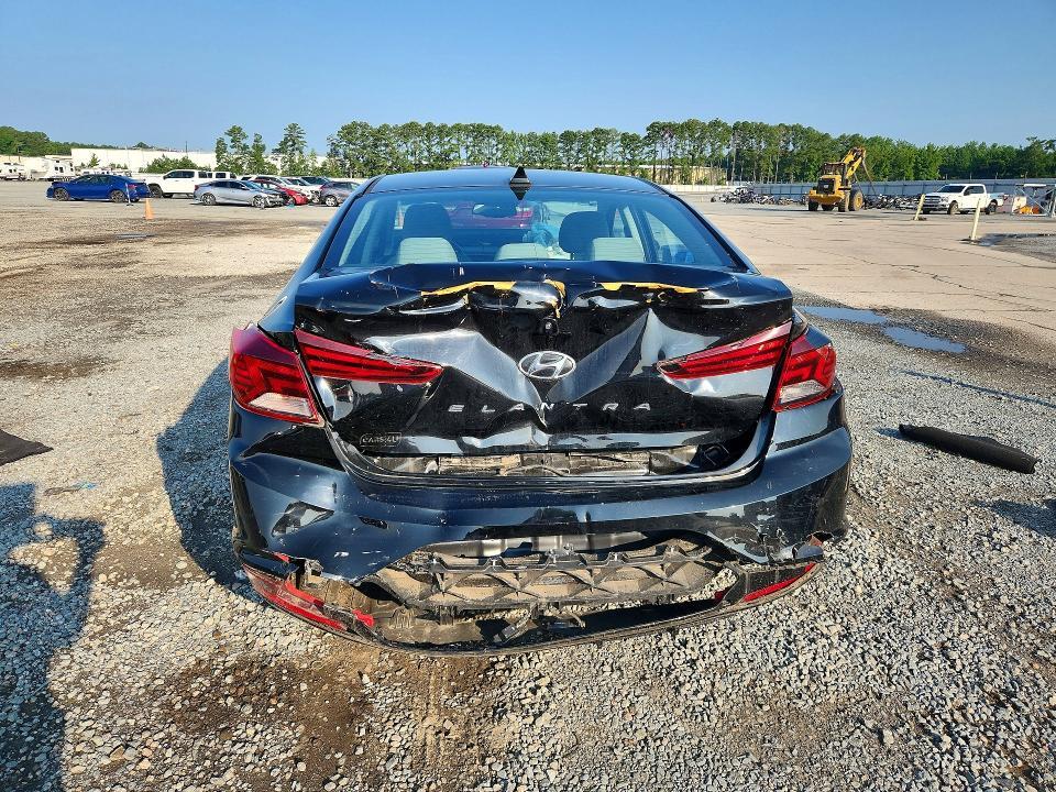 2019 HYUNDAI ELANTRA VALUE EDITION — Фото 6 из 12