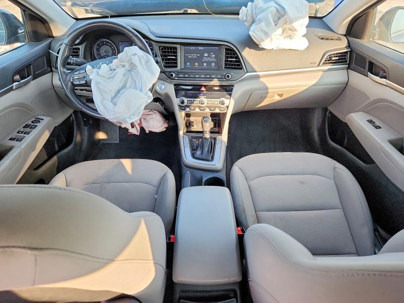 2019 HYUNDAI ELANTRA VALUE EDITION — Фото 8 из 12