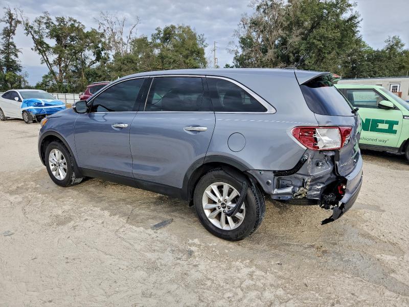 5XYPG4A36KG604238 2019 KIA SORENTO photo no. 2