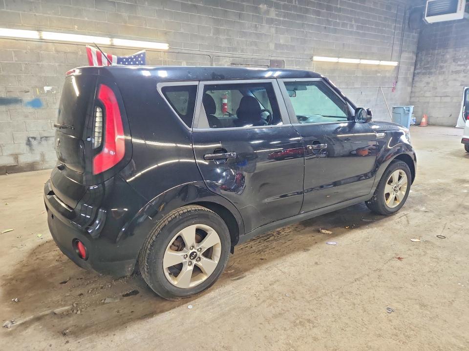 2019 KIA SOUL BASE — Фото 3 из 13