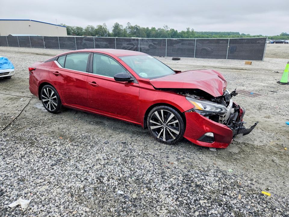 2019 NISSAN ALTIMA SR — Фото 4 из 12