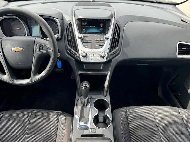 2017 CHEVROLET EQUINOX LS — Фото 8 из 15