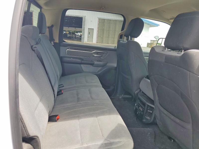 2019 RAM 1500 BIG HORN/LONE STAR — Фото 10 из 12