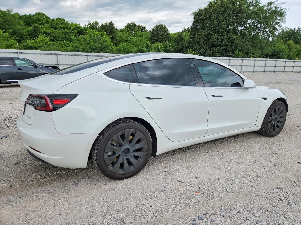 2019 TESLA MODEL 3 — Фото 3 из 13