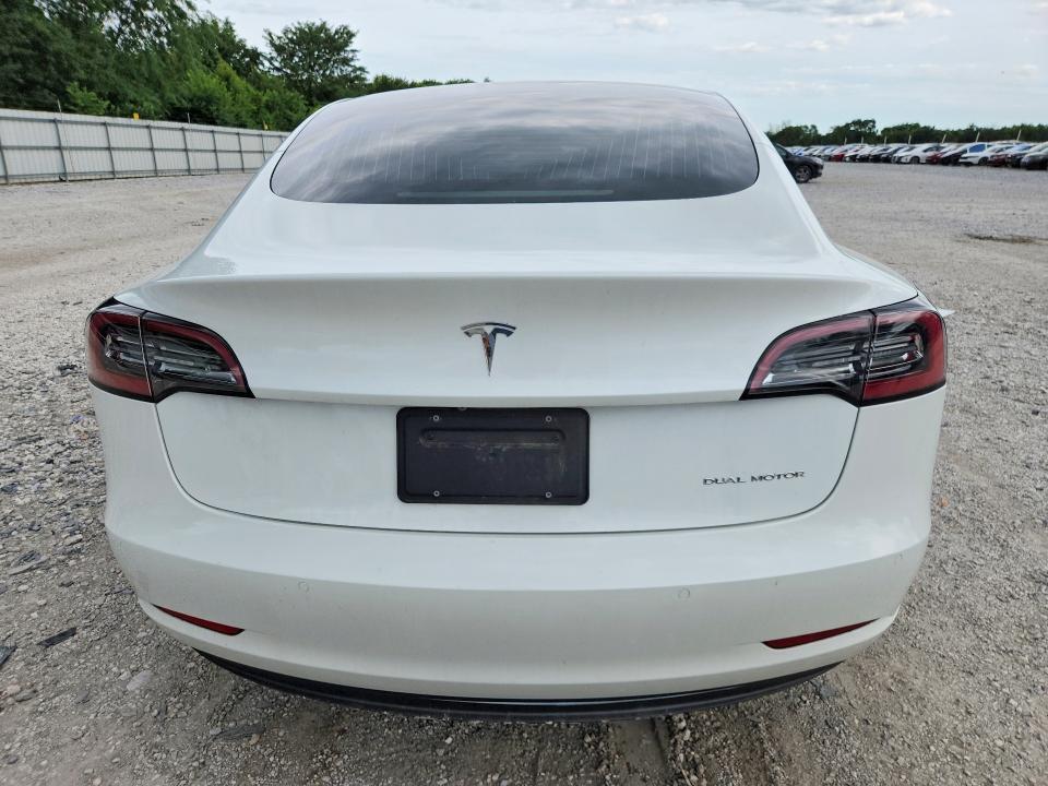 2019 TESLA MODEL 3 — Фото 6 из 13