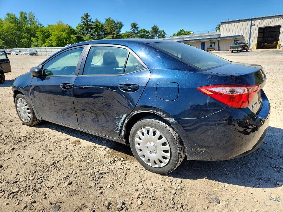 2019 TOYOTA COROLLA LE — Фото 2 из 13