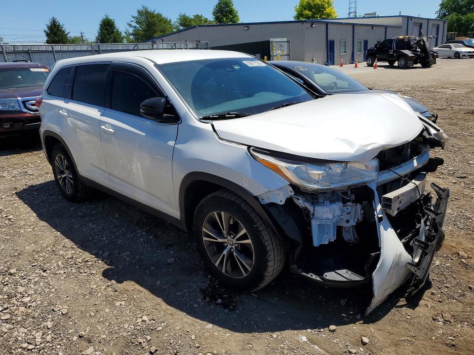 2019 TOYOTA HIGHLANDER LE — Фото 4 из 13