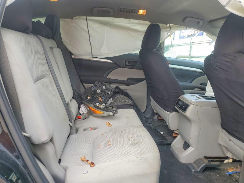 2019 TOYOTA HIGHLANDER LE — Фото 11 из 13