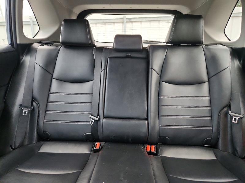 2019 TOYOTA RAV4 XLE PREMIUM — Фото 10 из 13