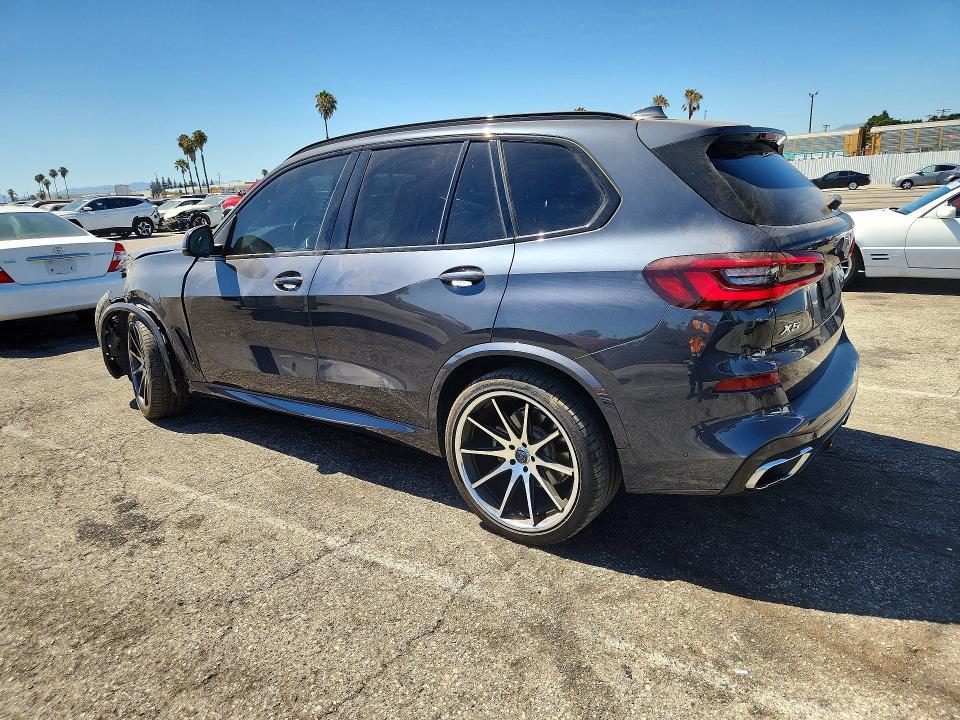 2020 BMW X5 SDRIVE 40I — Фото 2 из 14