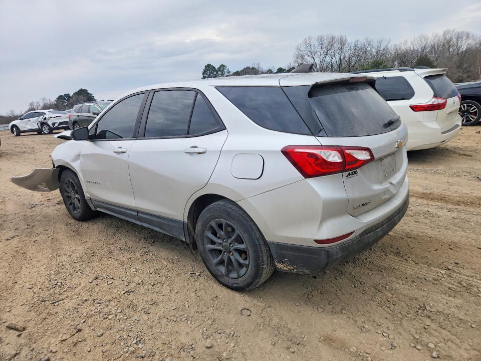 2020 CHEVROLET EQUINOX LS — Фото 2 из 13