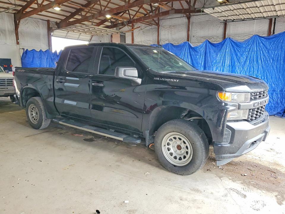 2020 CHEVROLET SILVERADO K1500 — Фото 4 из 12